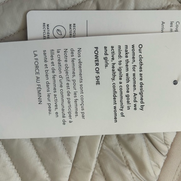 Athleta NWT padded shorts size 14 super cute good/beige - Picture 3 of 13